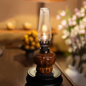 Vintage Coffee Brown Lotus Aromatherapy Lamp